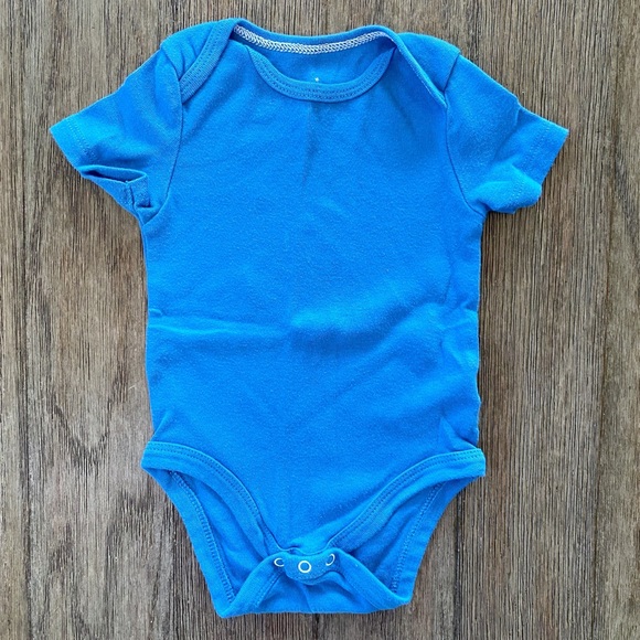 4/$10 Cloud Island onesie bodysuit 3-6 months - Picture 1 of 4